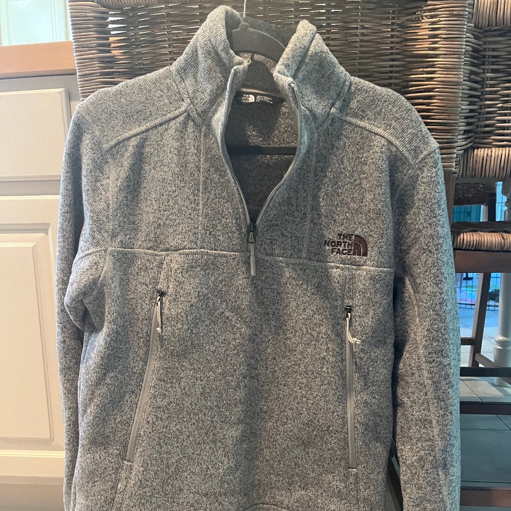 The North Face 1/4 Zip Fleece
